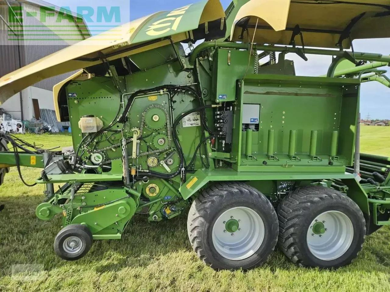 Krone comprima cf 155 xc - Presse à balles cubiques: photos 4 Krone comprima cf 155 xc - Presse à balles cubiques: photos 4