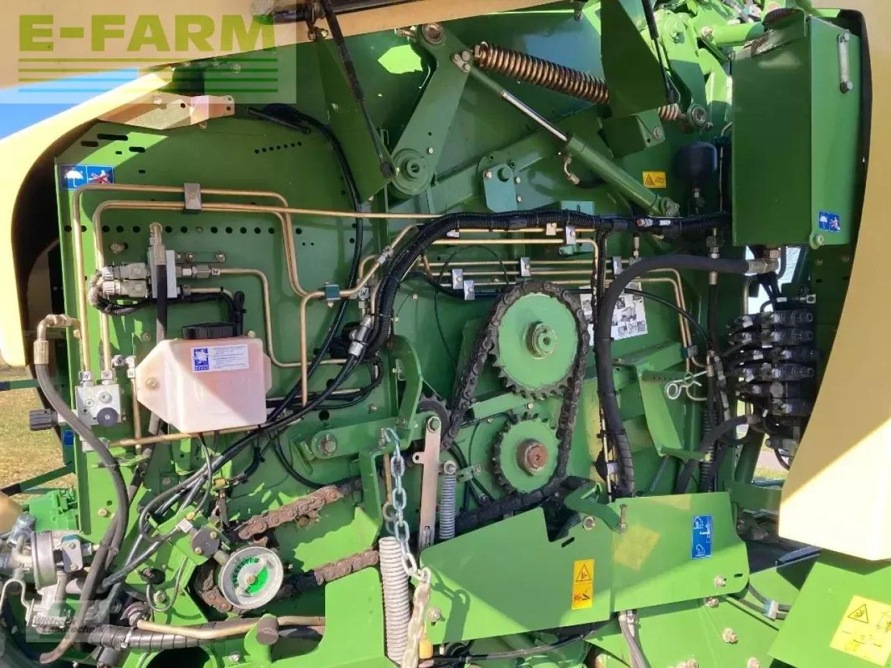 Krone comprima cv 150 xc - Presse à balles cubiques: photos 4 Krone comprima cv 150 xc - Presse à balles cubiques: photos 4