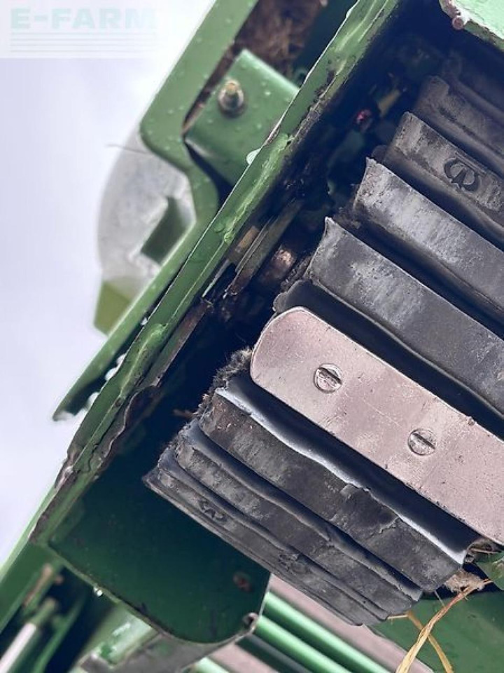 Krone comprima f 155 - Presse à balles cubiques: photos 2 Krone comprima f 155 - Presse à balles cubiques: photos 2