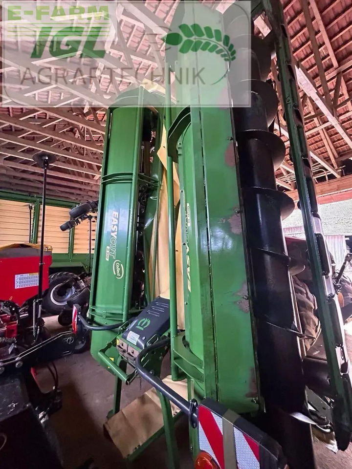Krone easycut b 950 collect - Faucheuse: photos 4 Krone easycut b 950 collect - Faucheuse: photos 4