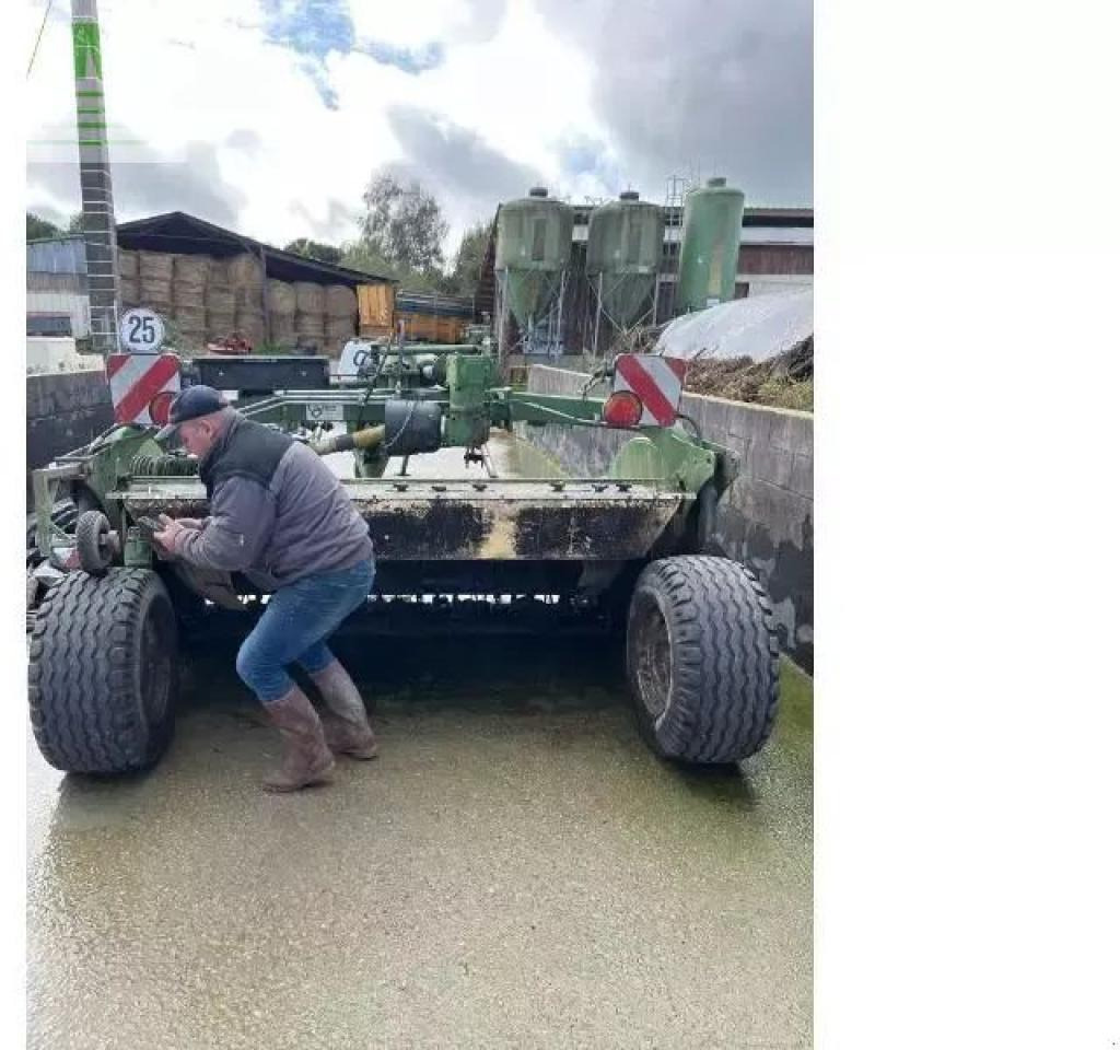 Krone easycut-tc-320cv - Faucheuse: photos 2 Krone easycut-tc-320cv - Faucheuse: photos 2