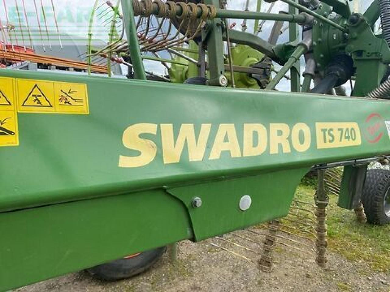 Krone schwadro ts 740 twin - Faneuse: photos 4 Krone schwadro ts 740 twin - Faneuse: photos 4