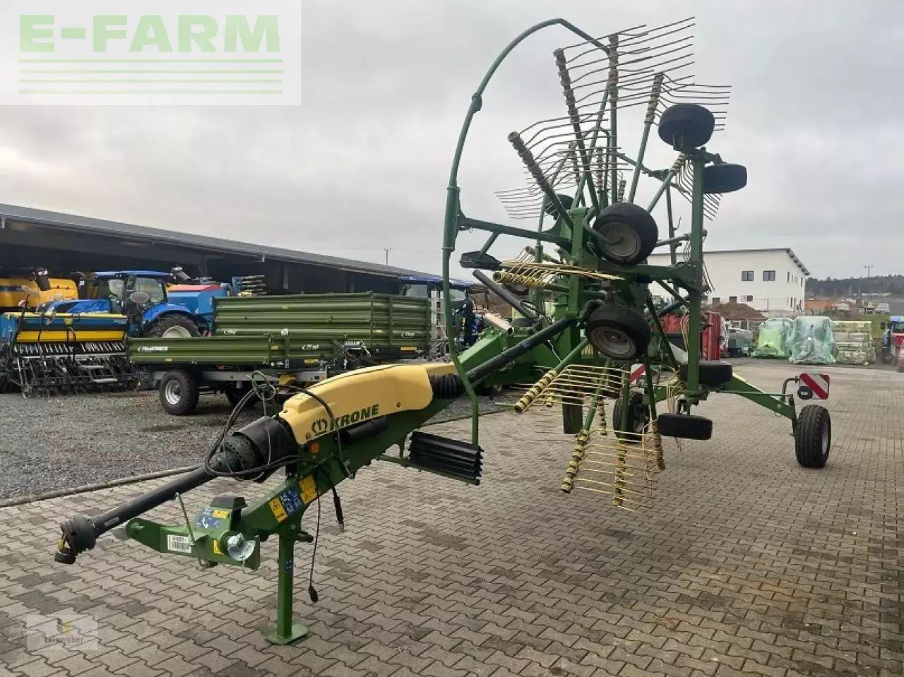Krone swadro ts 740 - Faneuse: photos 2 Krone swadro ts 740 - Faneuse: photos 2