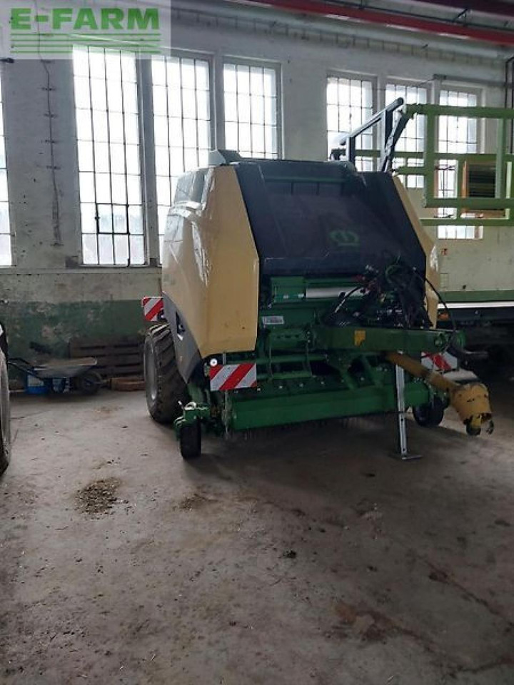 Krone varipack v 190 xc plus - Presse à balles cubiques: photos 2 Krone varipack v 190 xc plus - Presse à balles cubiques: photos 2