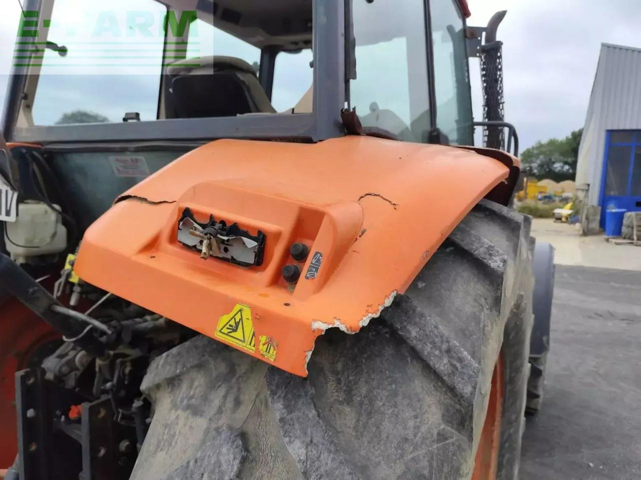 Tracteur agricole Kubota m128x: photos 7