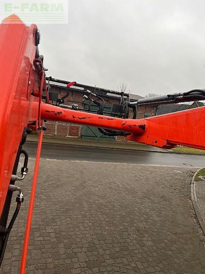 Tracteur agricole Kubota m6121: photos 9 Tracteur agricole Kubota m6121: photos 9