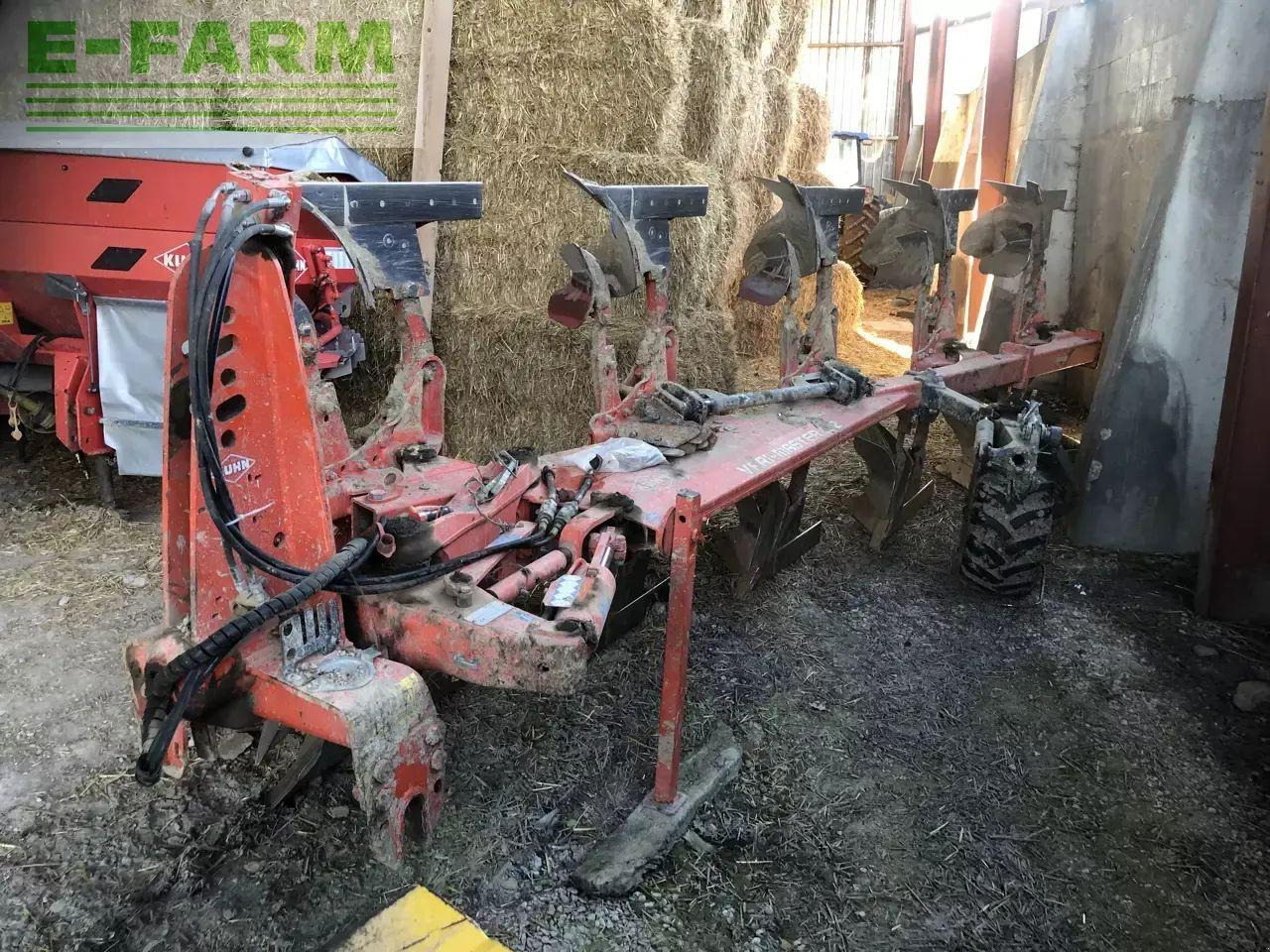 Kuhn 122 varimaster - Charrue: photos 2 Kuhn 122 varimaster - Charrue: photos 2