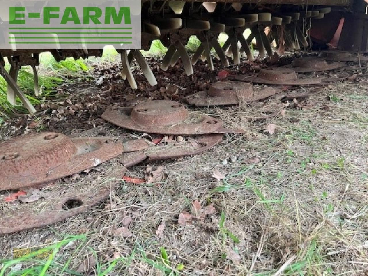 Kuhn fc883 + fc313 - Faneuse: photos 2 Kuhn fc883 + fc313 - Faneuse: photos 2