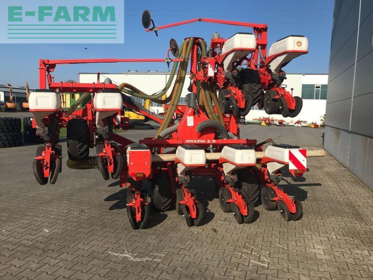 Kuhn maxima 2 - Semoir monograine: photos 4 Kuhn maxima 2 - Semoir monograine: photos 4