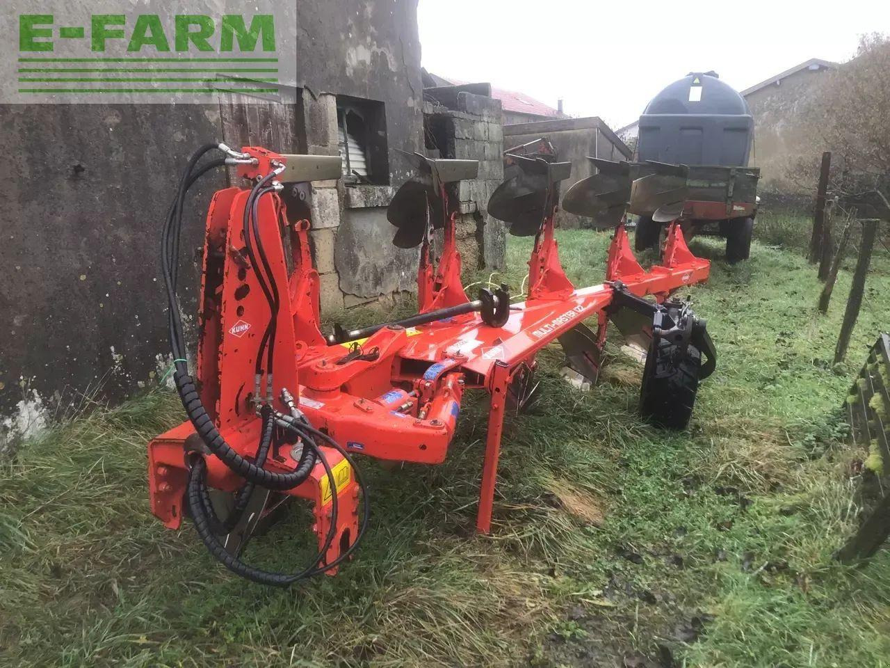 Kuhn multimaster 122 - Charrue: photos 1 Kuhn multimaster 122 - Charrue: photos 1