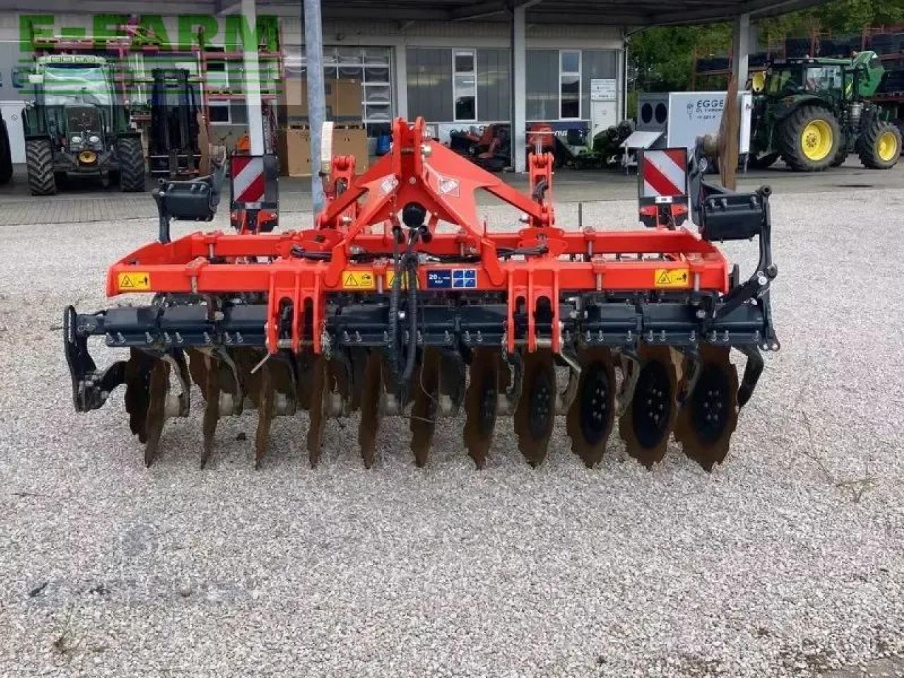 Kuhn opimer xl 300 - Cover crop: photos 2 Kuhn opimer xl 300 - Cover crop: photos 2