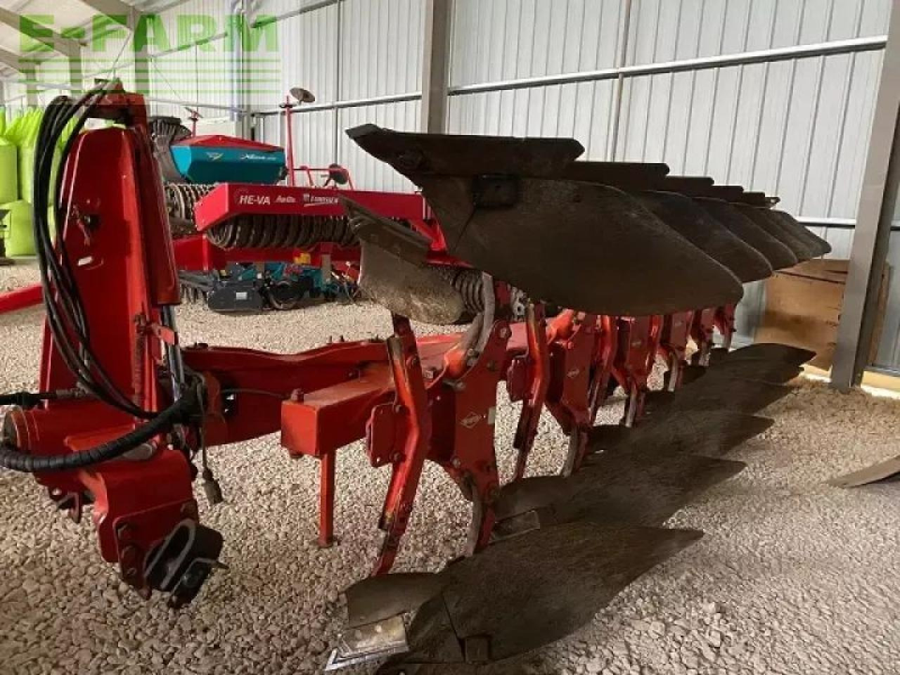 Kuhn vari-m 152 - Charrue: photos 1 Kuhn vari-m 152 - Charrue: photos 1