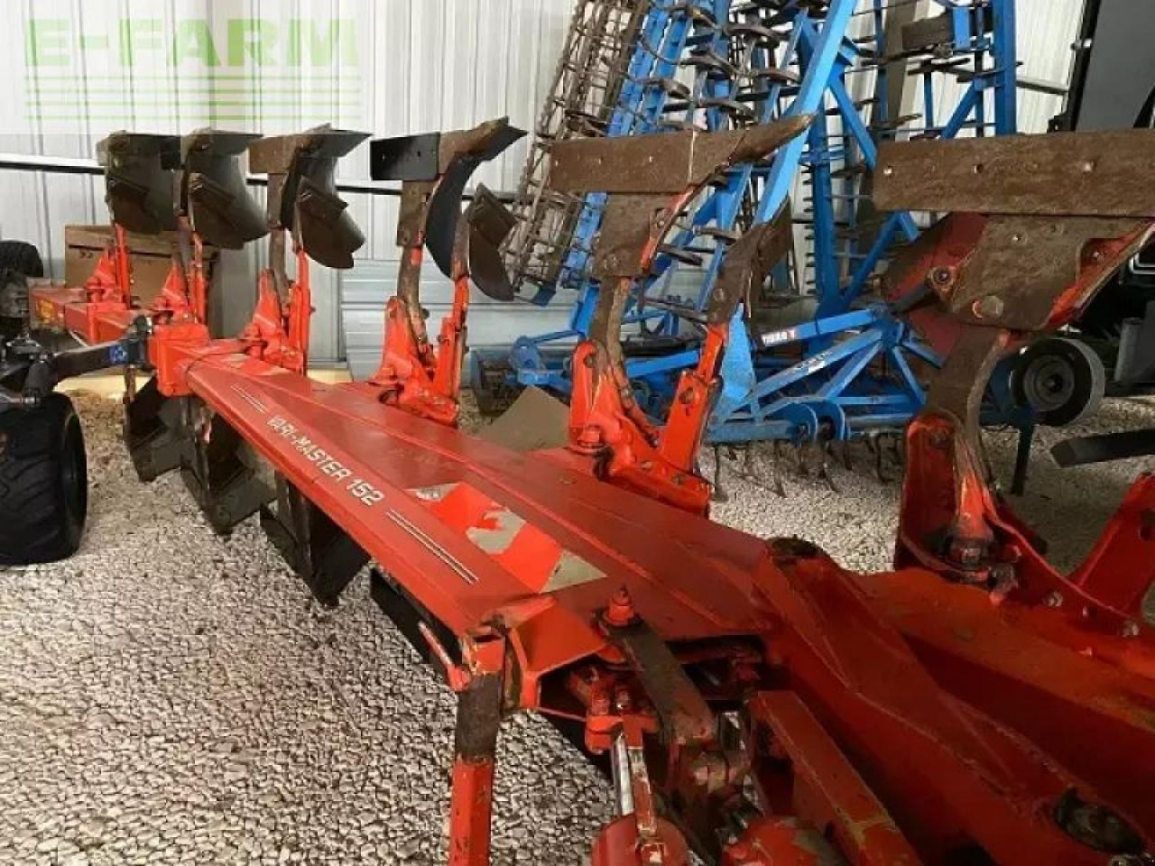 Kuhn vari-m 152 - Charrue: photos 4 Kuhn vari-m 152 - Charrue: photos 4