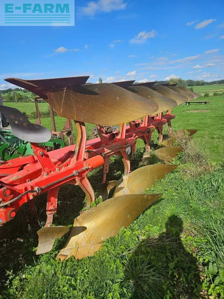 Kuhn varimaster 152 - Charrue: photos 1 Kuhn varimaster 152 - Charrue: photos 1