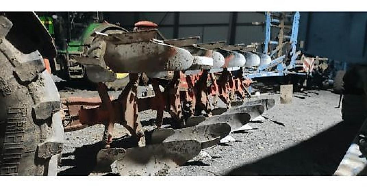 Kuhn varimaster 153 - Charrue: photos 4 Kuhn varimaster 153 - Charrue: photos 4