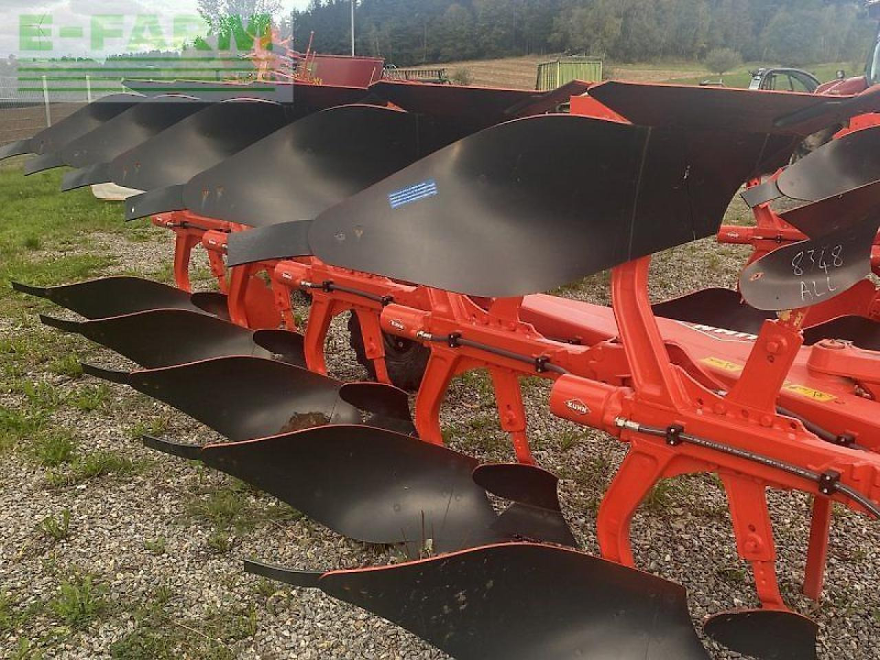 Kuhn vm153 4e/5h 102 - Charrue: photos 2 Kuhn vm153 4e/5h 102 - Charrue: photos 2