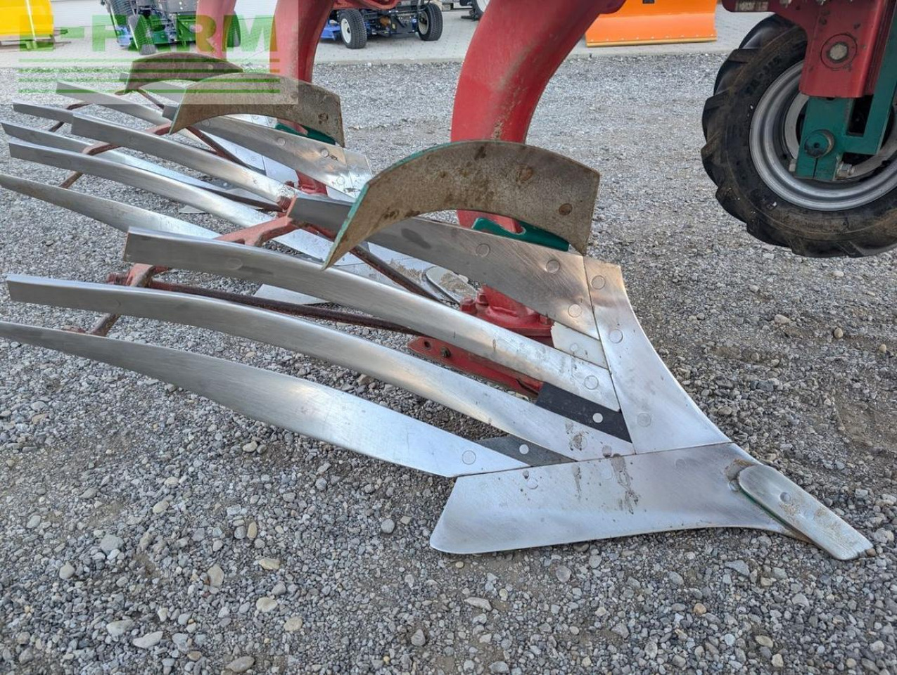 Charrue Kverneland es100 5schar streifenkörper: photos 8 Charrue Kverneland es100 5schar streifenkörper: photos 8