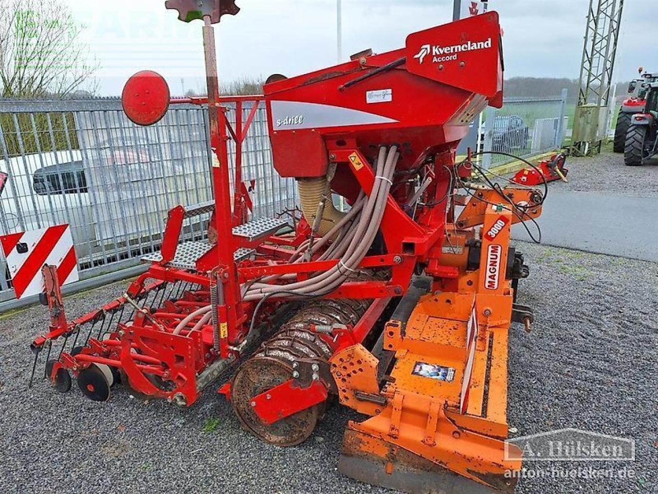 Kverneland s-drill pro 300 cm mit kreiselegge - Semoir: photos 1 Kverneland s-drill pro 300 cm mit kreiselegge - Semoir: photos 1