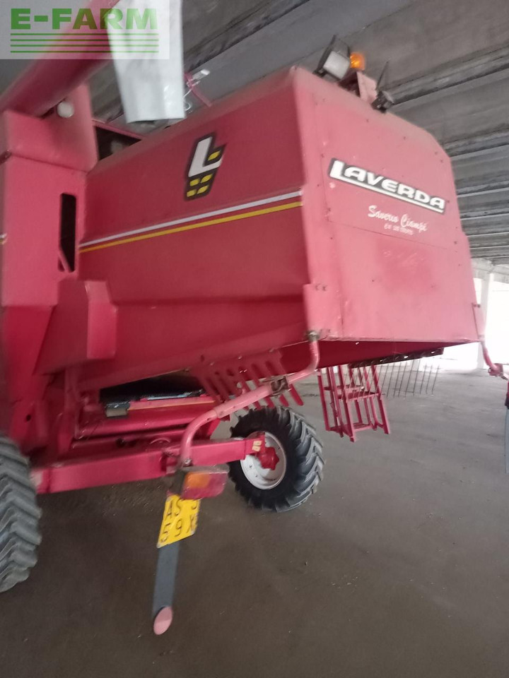 Laverda 1950 lx. - Moissonneuse-batteuse: photos 2 Laverda 1950 lx. - Moissonneuse-batteuse: photos 2