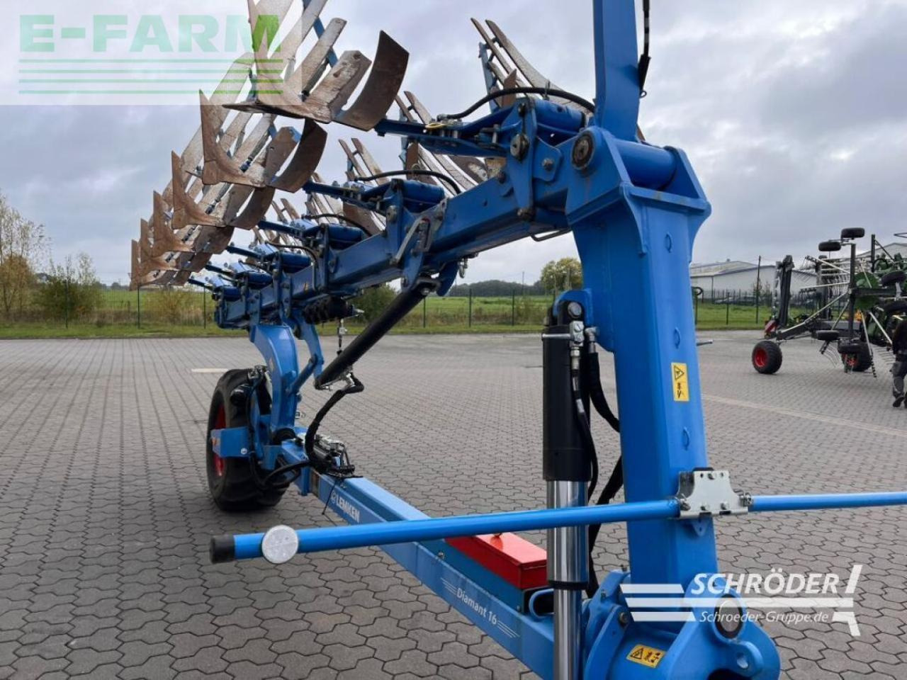 Lemken diamant 16 v u - vorführer - Charrue: photos 3 Lemken diamant 16 v u - vorführer - Charrue: photos 3