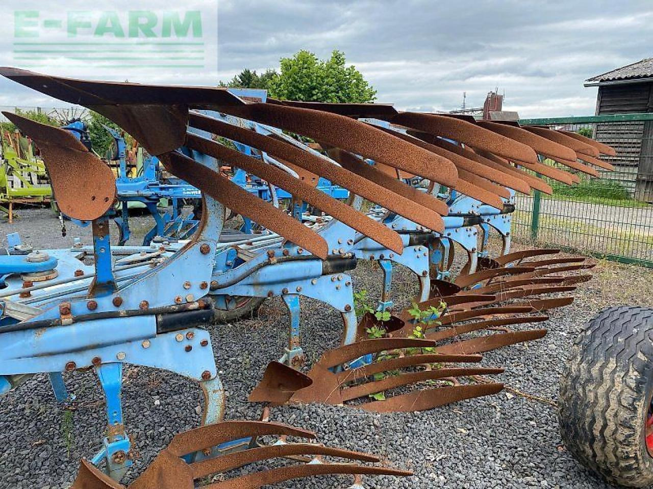 Lemken juwel 8 vt sl 100 - Charrue: photos 2 Lemken juwel 8 vt sl 100 - Charrue: photos 2