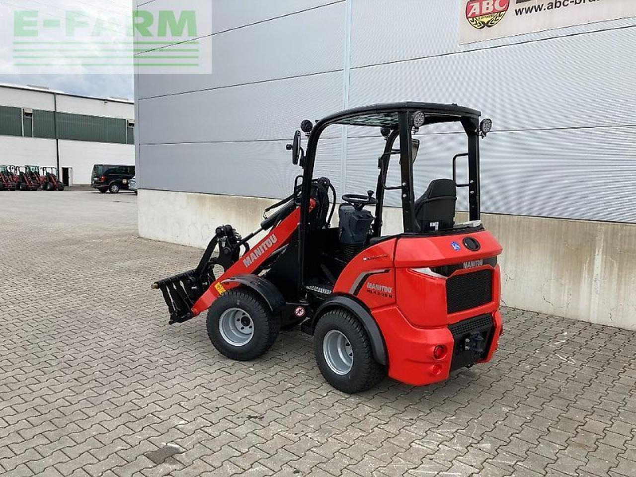 Manitou mla 2-25 h - Valet de ferme: photos 2 Manitou mla 2-25 h - Valet de ferme: photos 2