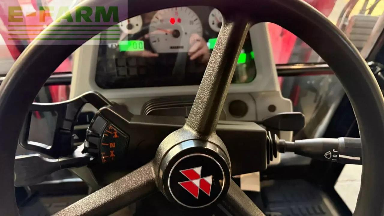 Tracteur agricole Massey Ferguson 5455 dyna - 4: photos 18 Tracteur agricole Massey Ferguson 5455 dyna - 4: photos 18