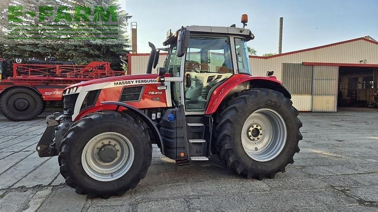 Massey Ferguson 7s.210 dyna-vt exclusive Exclusive - Tracteur agricole: photos 4 Massey Ferguson 7s.210 dyna-vt exclusive Exclusive - Tracteur agricole: photos 4