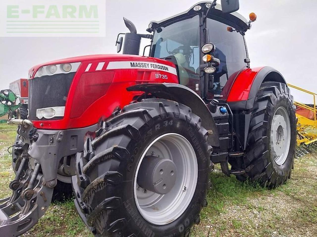 Massey Ferguson 8735 dvt - Tracteur agricole: photos 1 Massey Ferguson 8735 dvt - Tracteur agricole: photos 1