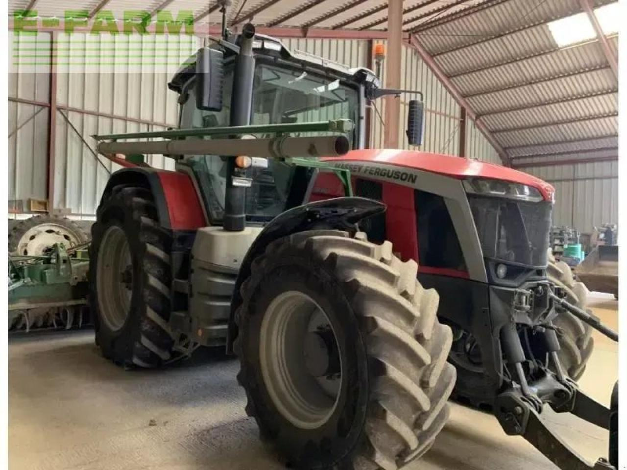 Massey Ferguson 8s.265 - Tracteur agricole: photos 3 Massey Ferguson 8s.265 - Tracteur agricole: photos 3