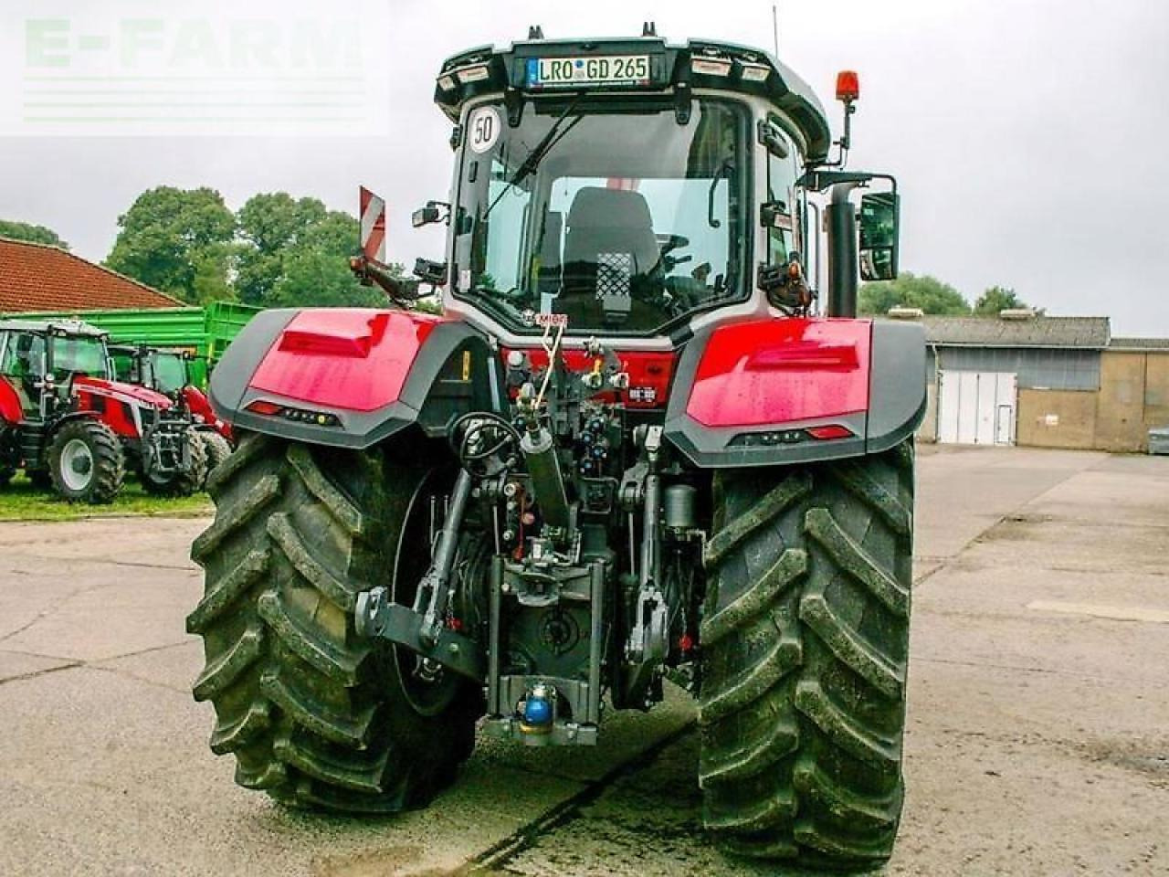 Massey Ferguson 8s.265 dvt - Tracteur agricole: photos 5 Massey Ferguson 8s.265 dvt - Tracteur agricole: photos 5