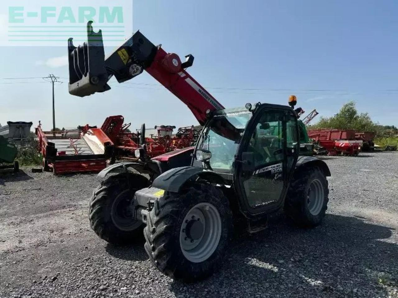 Massey Ferguson 9305 xtra - Chariot télescopique: photos 1 Massey Ferguson 9305 xtra - Chariot télescopique: photos 1