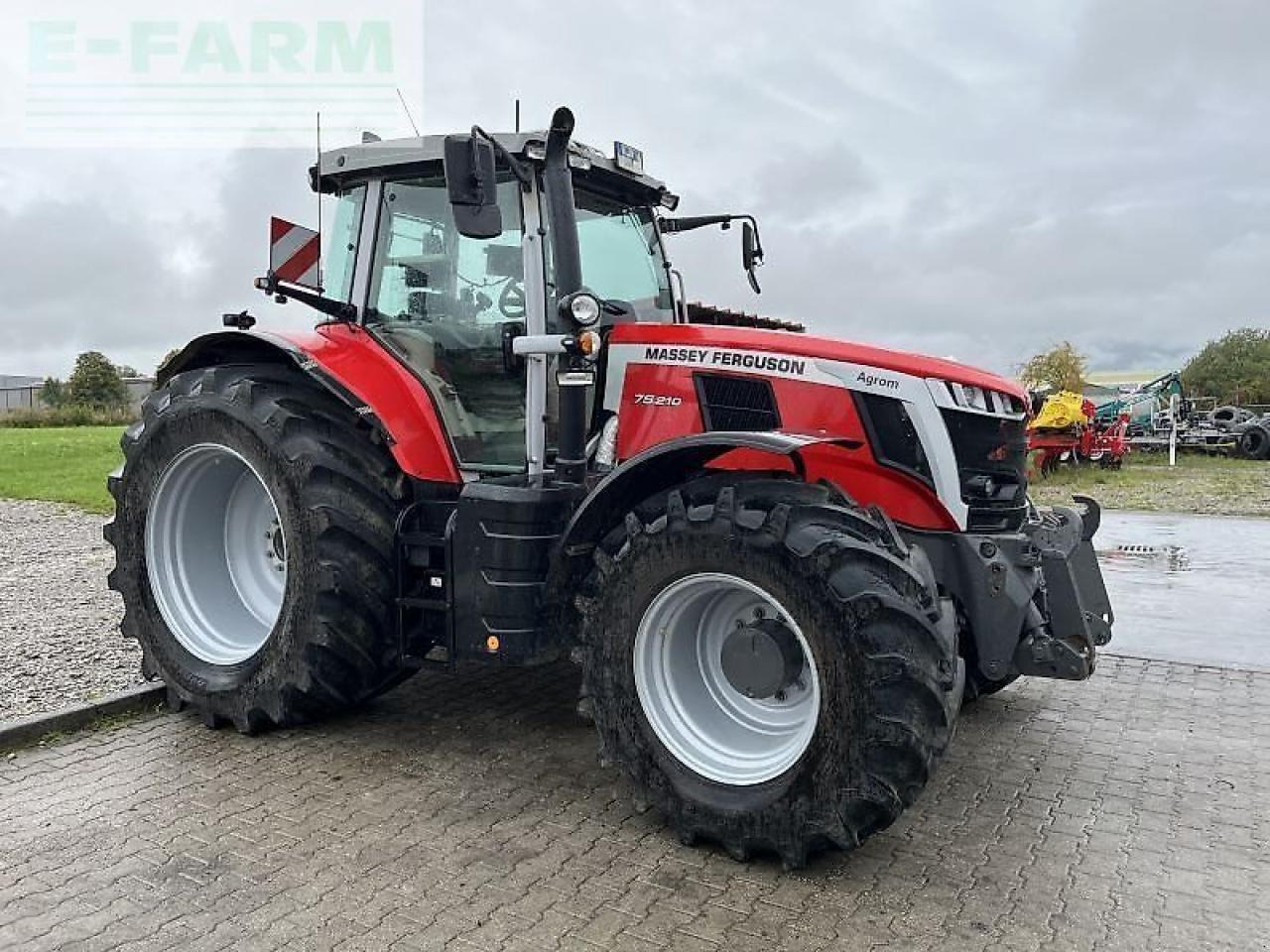 Massey Ferguson gebr. 7s.210 dyna vt exclusive Exclusive - Tracteur agricole: photos 3 Massey Ferguson gebr. 7s.210 dyna vt exclusive Exclusive - Tracteur agricole: photos 3