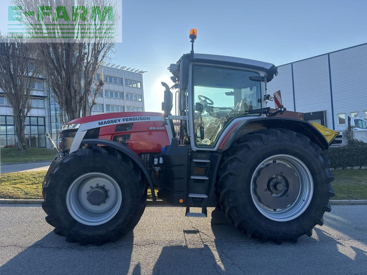 Massey Ferguson mf 8s.265 - Tracteur agricole: photos 3 Massey Ferguson mf 8s.265 - Tracteur agricole: photos 3