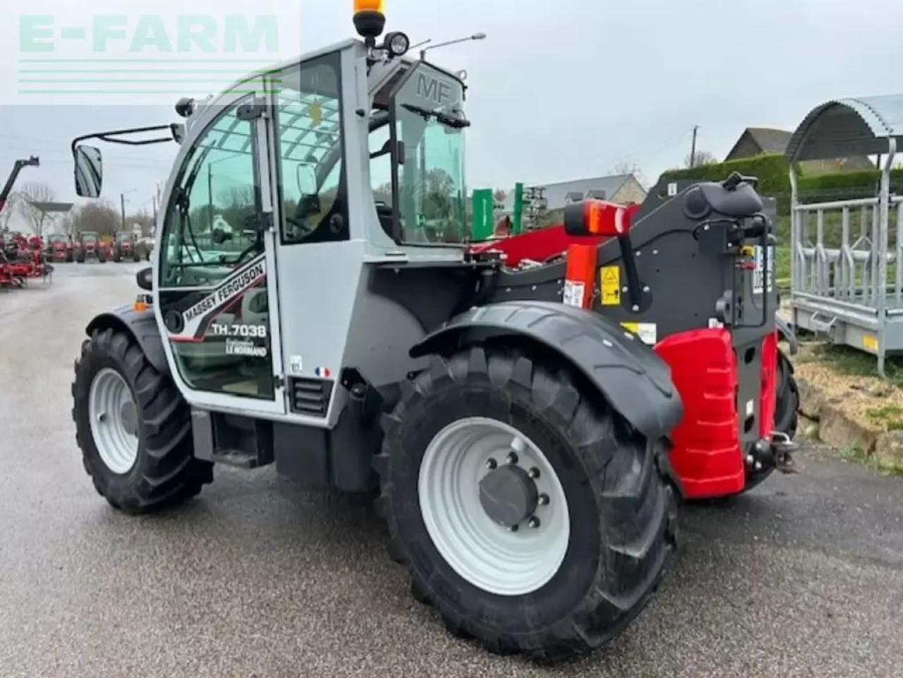 Massey Ferguson mfth7038 - Chariot télescopique: photos 4 Massey Ferguson mfth7038 - Chariot télescopique: photos 4