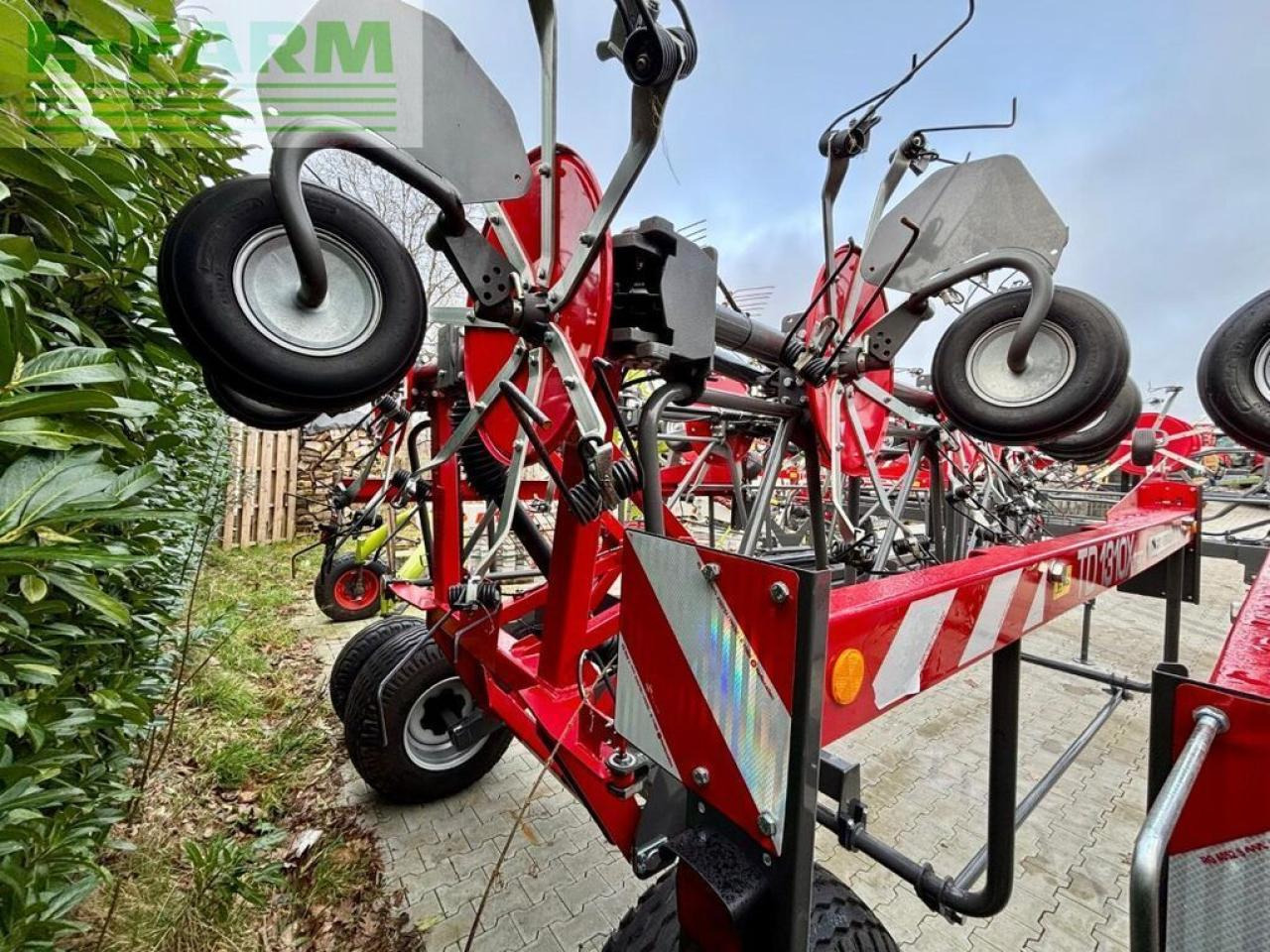 Massey Ferguson td 1310 x trc, wie neu ! - Faneuse: photos 4 Massey Ferguson td 1310 x trc, wie neu ! - Faneuse: photos 4