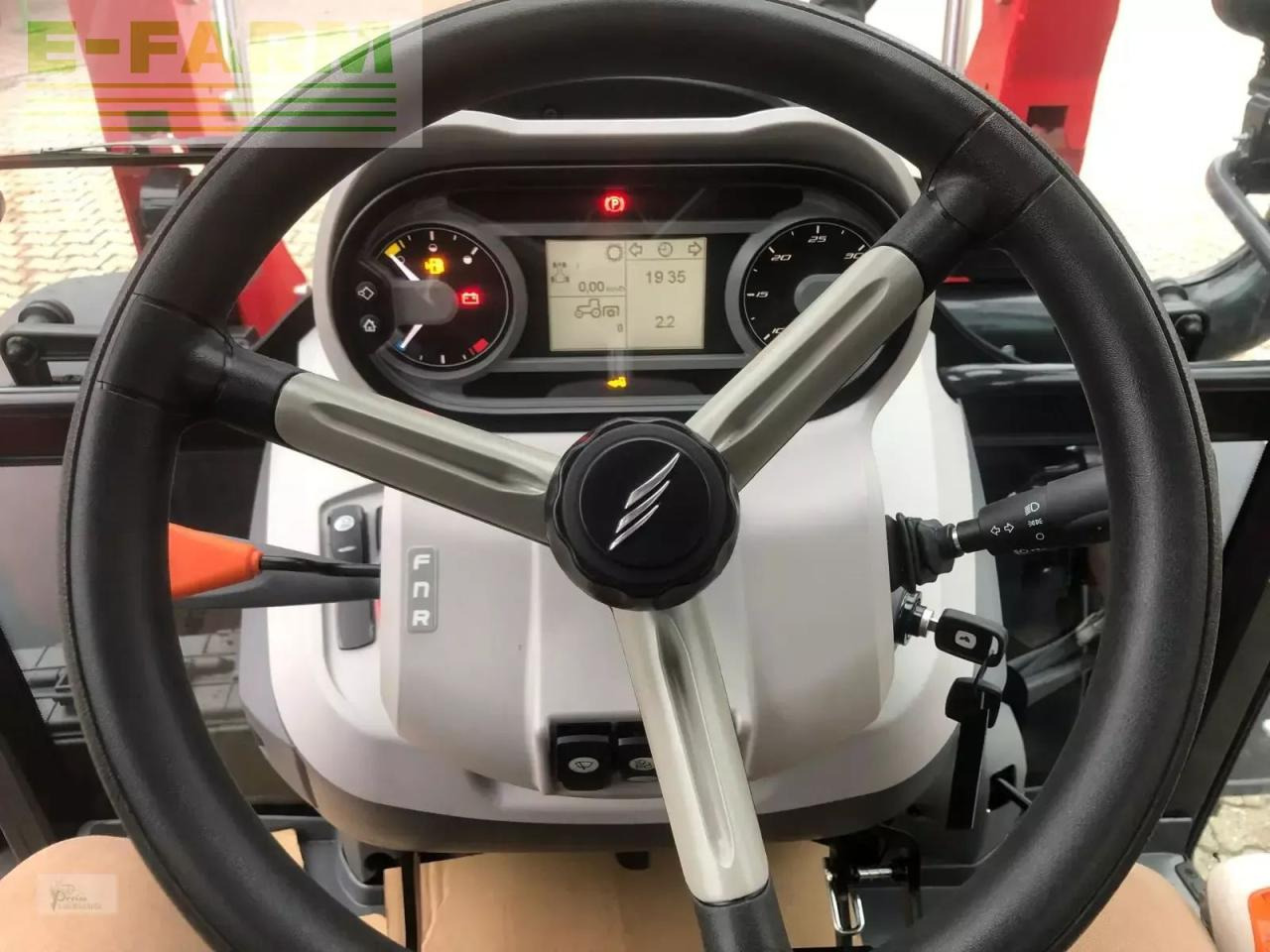 Tracteur agricole McCormick x4.080: photos 12 Tracteur agricole McCormick x4.080: photos 12