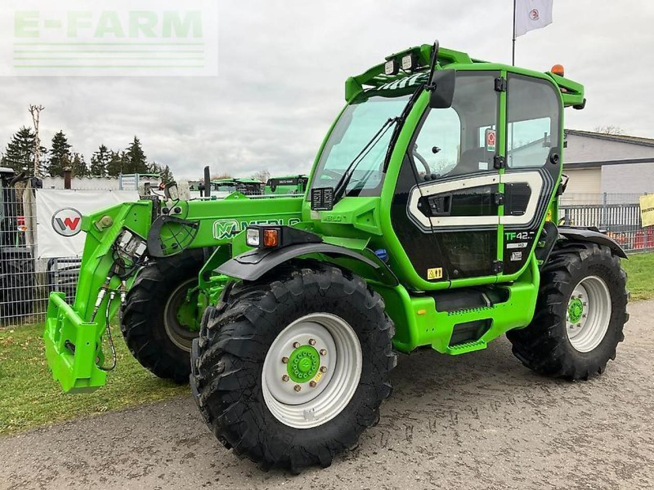 Merlo turbofarmer tf 42.7-140 - Chariot télescopique: photos 1 Merlo turbofarmer tf 42.7-140 - Chariot télescopique: photos 1