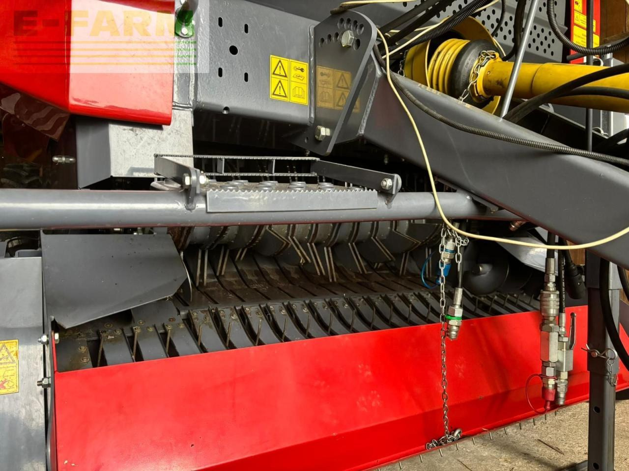 Metal-Fach Z562RN - Presse à balles cubiques: photos 5 Metal-Fach Z562RN - Presse à balles cubiques: photos 5