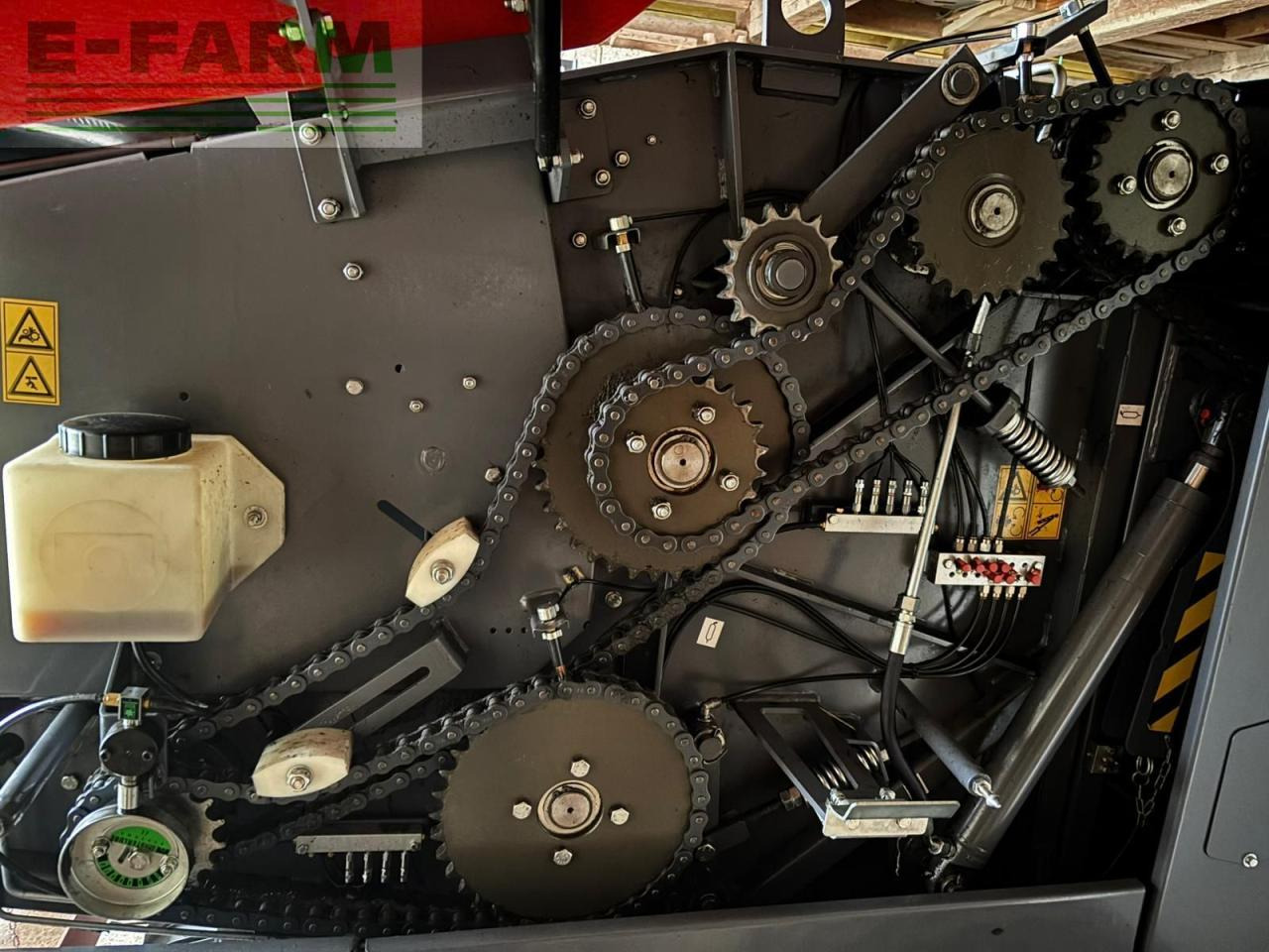 Metal-Fach Z562RN - Presse à balles cubiques: photos 4 Metal-Fach Z562RN - Presse à balles cubiques: photos 4