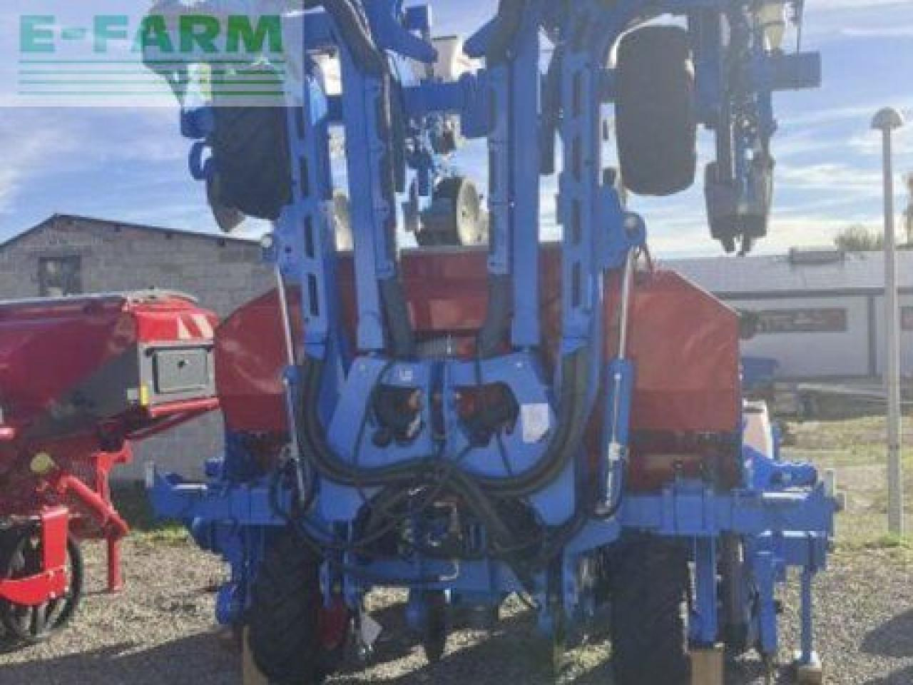 Monosem monosem tfcii 8x75 1350 l - Semoir monograine: photos 3 Monosem monosem tfcii 8x75 1350 l - Semoir monograine: photos 3