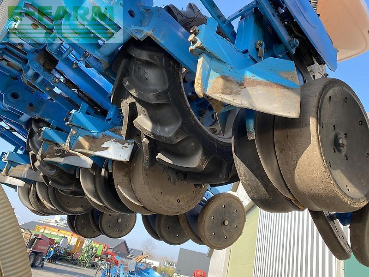 Monosem ng+ 12r maiszaaimachine - Semoir: photos 3 Monosem ng+ 12r maiszaaimachine - Semoir: photos 3