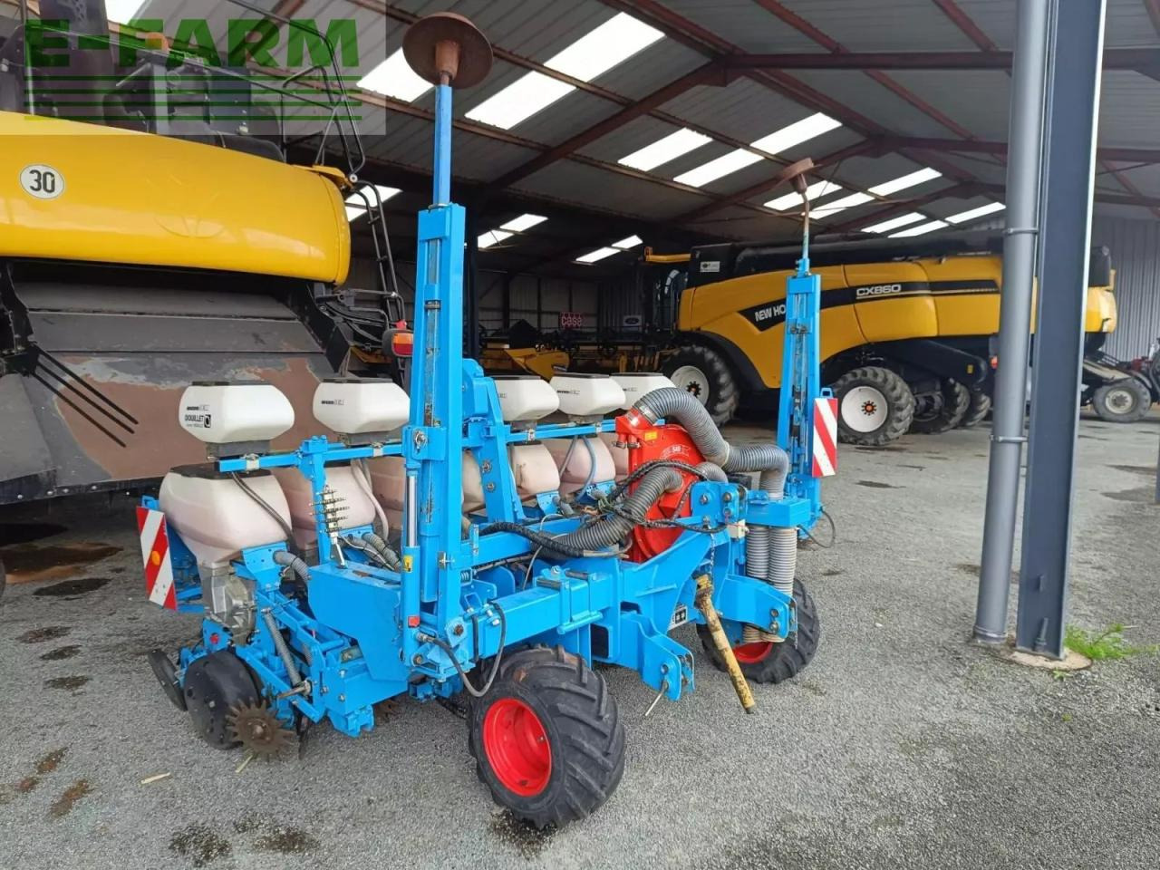 Monosem ng+4 7r - Semoir monograine: photos 3 Monosem ng+4 7r - Semoir monograine: photos 3