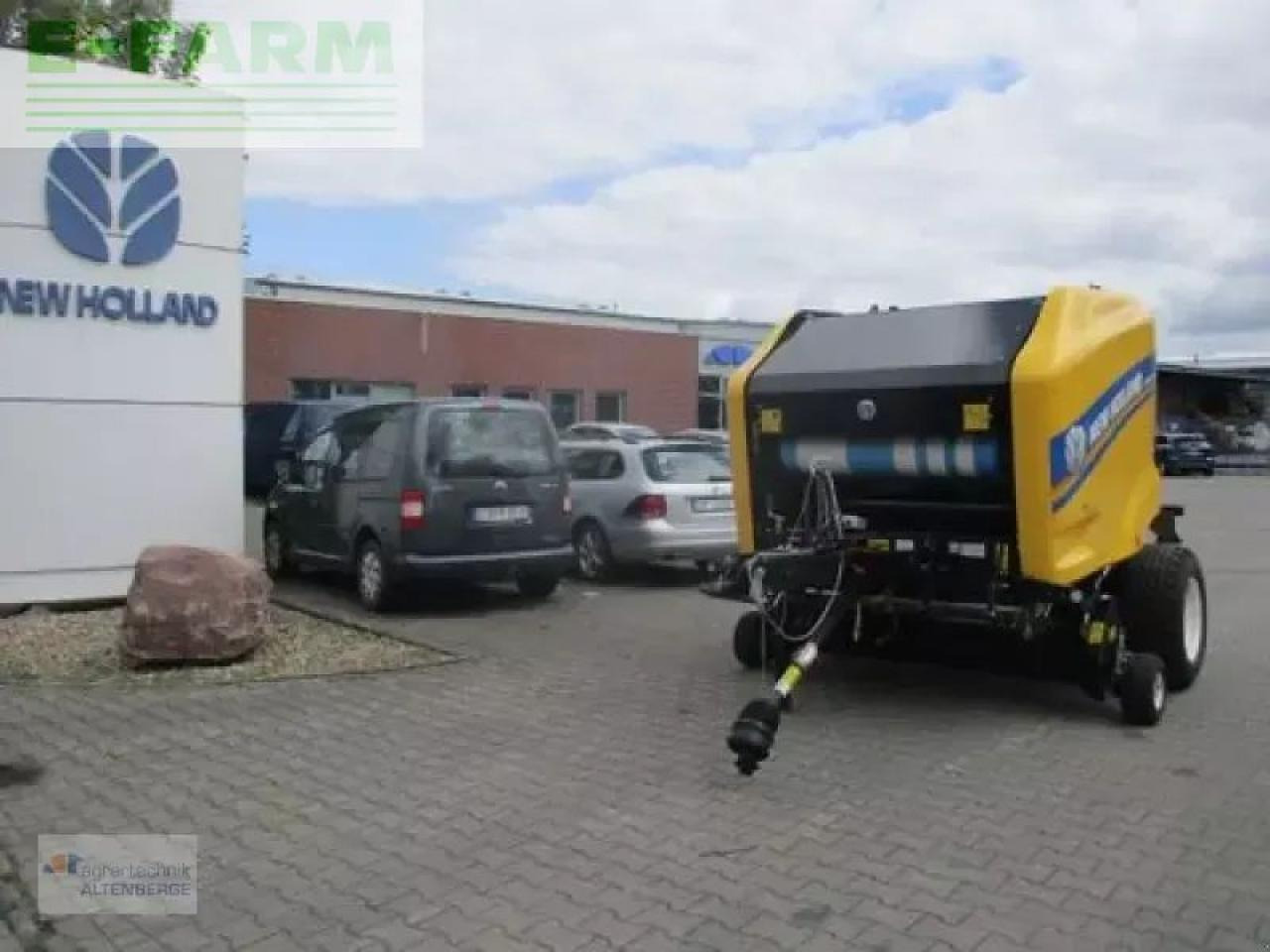New Holland br 150 utility - Presse à balles cubiques: photos 2 New Holland br 150 utility - Presse à balles cubiques: photos 2