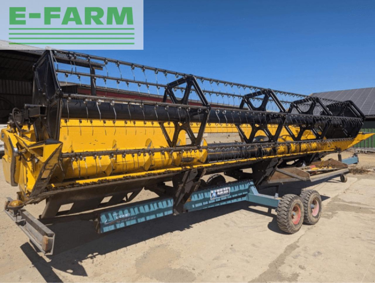 New Holland coupe - Moissoneuse: photos 3 New Holland coupe - Moissoneuse: photos 3