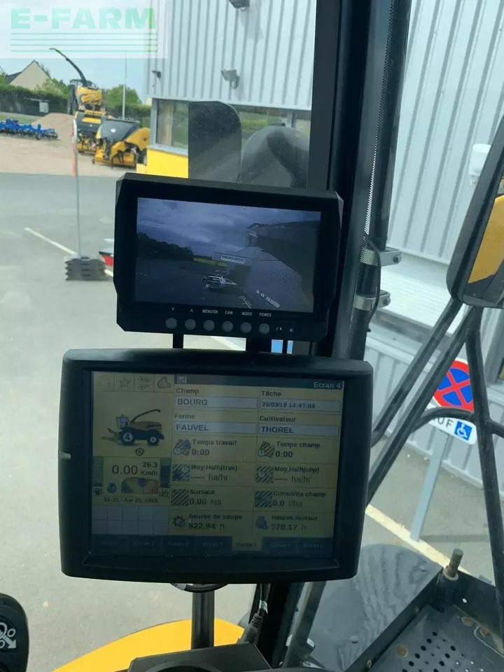 New Holland fr 480 - Ensileuse: photos 2 New Holland fr 480 - Ensileuse: photos 2