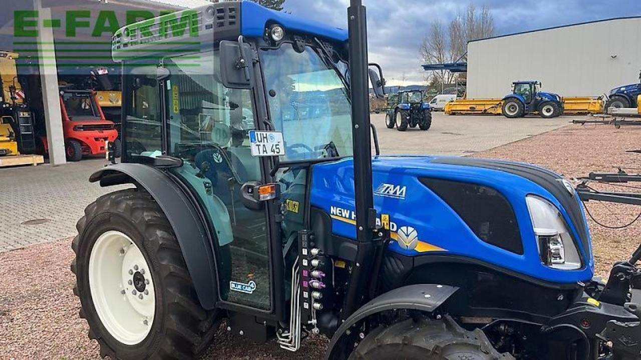 New Holland t 4.100 f schmalspur obstbau weinbau F - Tracteur agricole: photos 3 New Holland t 4.100 f schmalspur obstbau weinbau F - Tracteur agricole: photos 3