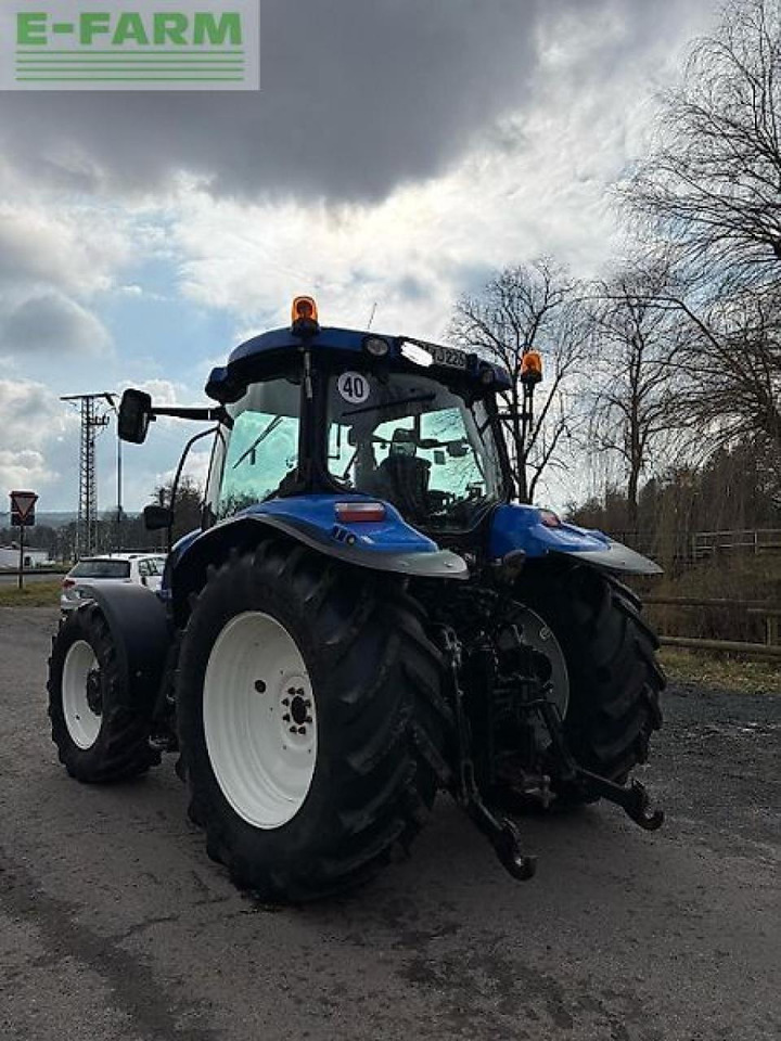 New Holland t 6020 elite Elite - Tracteur agricole: photos 4 New Holland t 6020 elite Elite - Tracteur agricole: photos 4