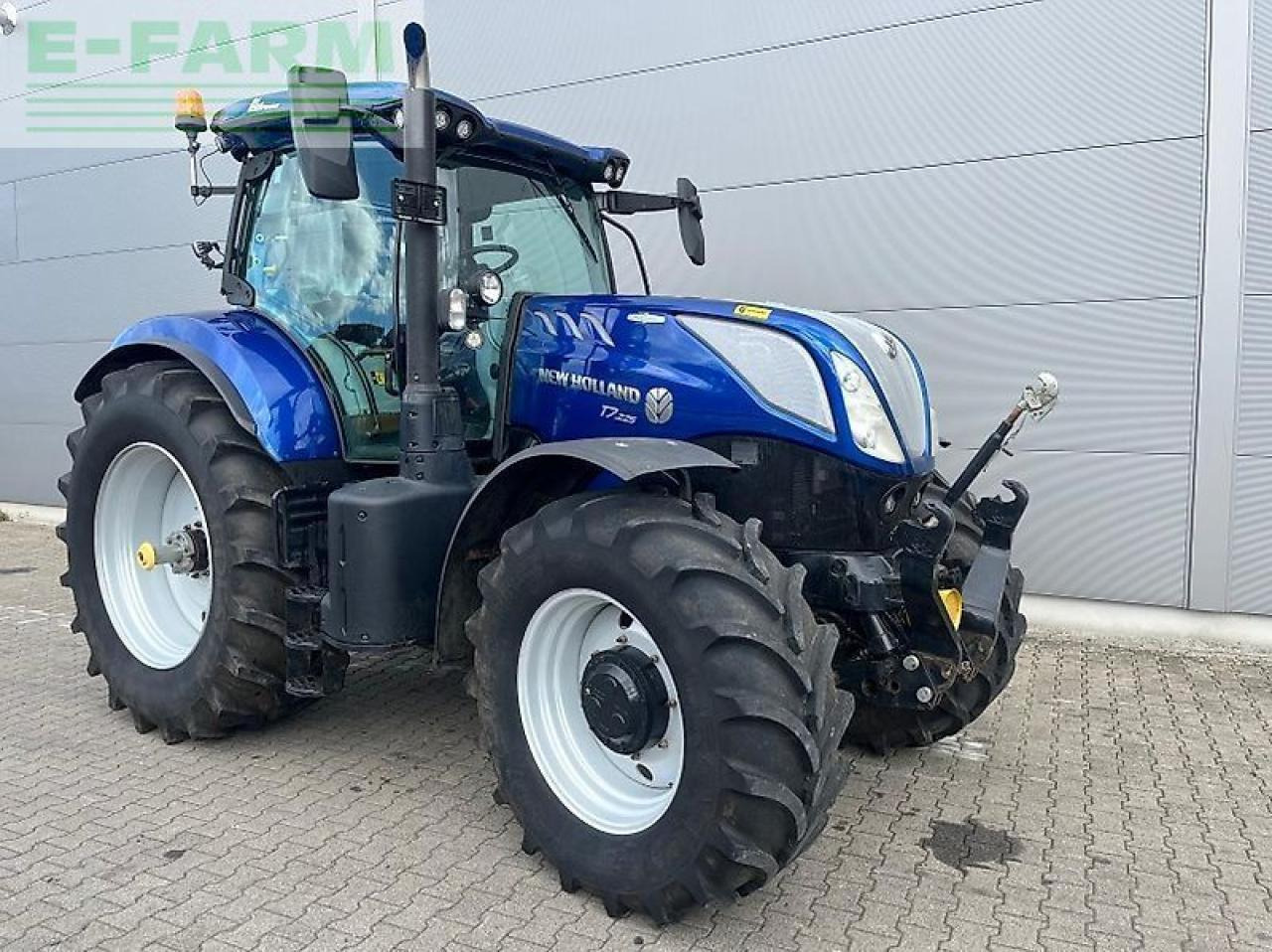 New Holland t 7.225 ac - Tracteur agricole: photos 1 New Holland t 7.225 ac - Tracteur agricole: photos 1