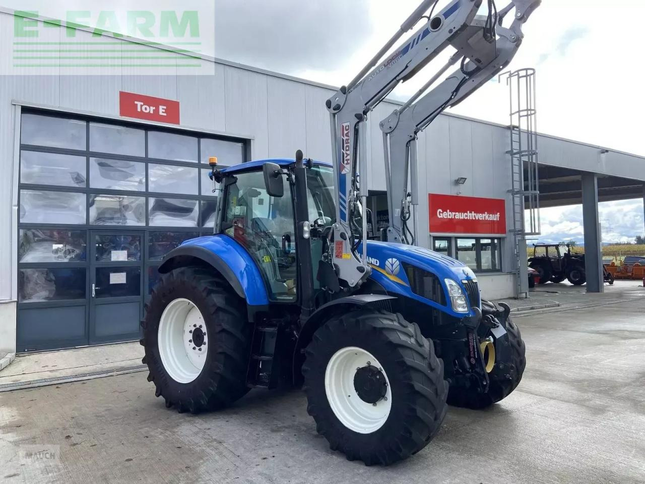 New Holland t5.105 electro command - Tracteur agricole: photos 1 New Holland t5.105 electro command - Tracteur agricole: photos 1